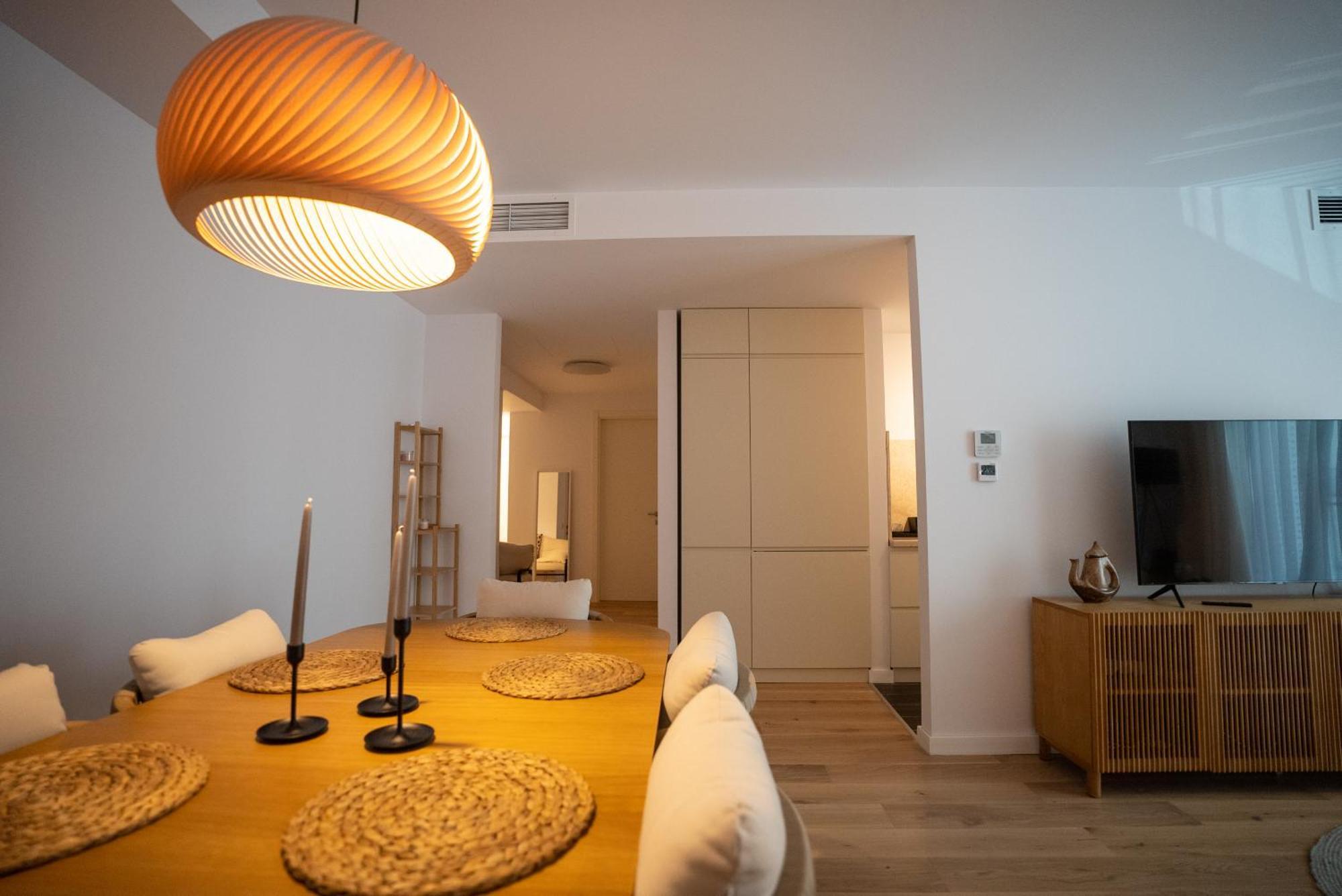 The Level Sanctuary: Free Parking & Netflix Apartamento Bucareste Exterior foto